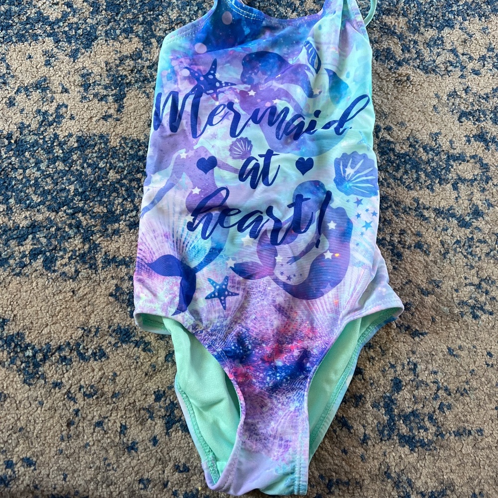 Bathing suit